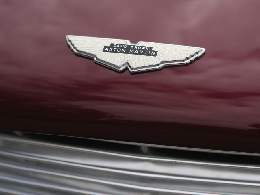 Логотип Aston Martin DB6 1968 года  (UK) (фото 16 из 18)